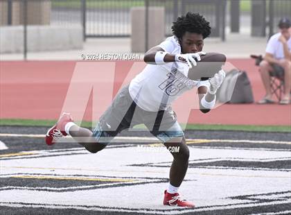 Thumbnail 3 in Downey vs. Ayala (Surf City Tournament) photogallery.