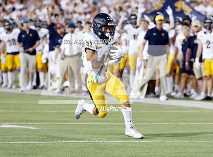 Thumbnail 1 in Highland Park vs. Dallas Jesuit photogallery.