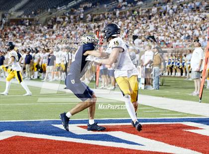 Thumbnail 1 in Highland Park vs. Dallas Jesuit photogallery.