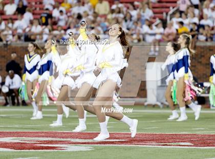 Thumbnail 3 in Highland Park vs. Dallas Jesuit photogallery.