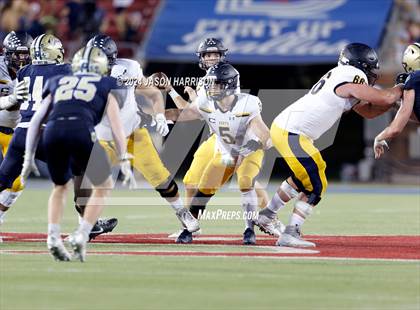 Thumbnail 1 in Highland Park vs. Dallas Jesuit photogallery.