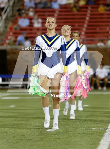 Thumbnail 2 in Highland Park vs. Dallas Jesuit photogallery.