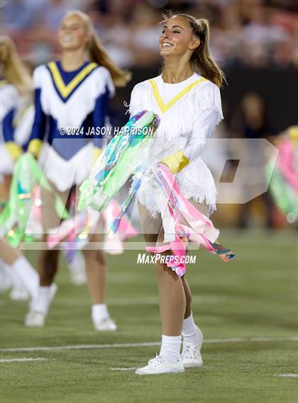 Thumbnail 3 in Highland Park vs. Dallas Jesuit photogallery.