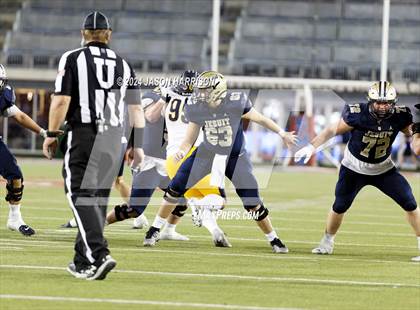 Thumbnail 2 in Highland Park vs. Dallas Jesuit photogallery.
