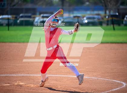 Thumbnail 1 in Fullerton @ Mater Dei photogallery.