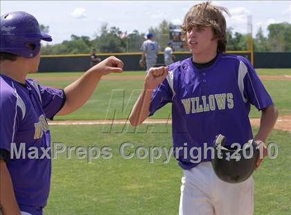 Thumbnail 2 in Willows vs. Durham (CIF NS D3 Final) photogallery.