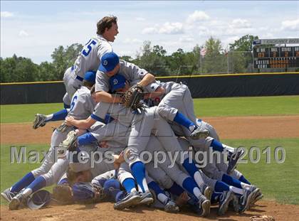 Thumbnail 3 in Willows vs. Durham (CIF NS D3 Final) photogallery.