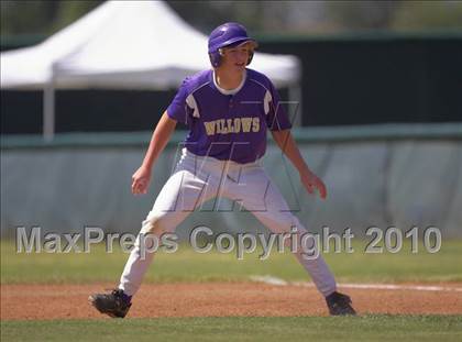 Thumbnail 3 in Willows vs. Durham (CIF NS D3 Final) photogallery.