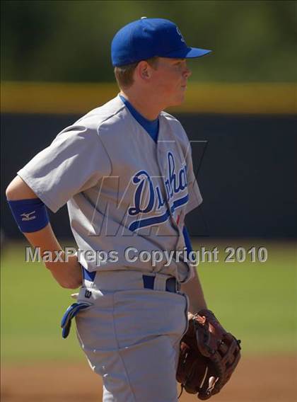 Thumbnail 2 in Willows vs. Durham (CIF NS D3 Final) photogallery.