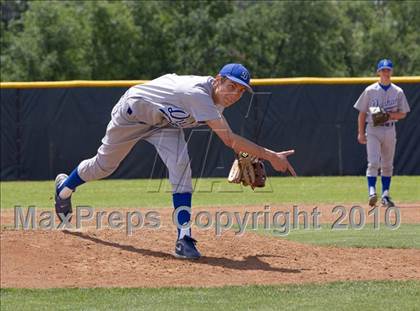 Thumbnail 2 in Willows vs. Durham (CIF NS D3 Final) photogallery.