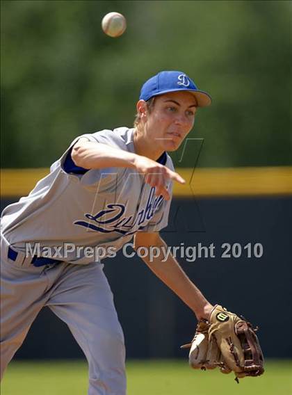 Thumbnail 1 in Willows vs. Durham (CIF NS D3 Final) photogallery.