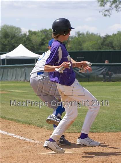 Thumbnail 1 in Willows vs. Durham (CIF NS D3 Final) photogallery.