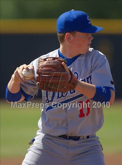 Thumbnail 1 in Willows vs. Durham (CIF NS D3 Final) photogallery.