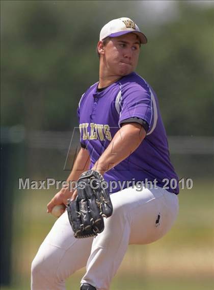 Thumbnail 2 in Willows vs. Durham (CIF NS D3 Final) photogallery.