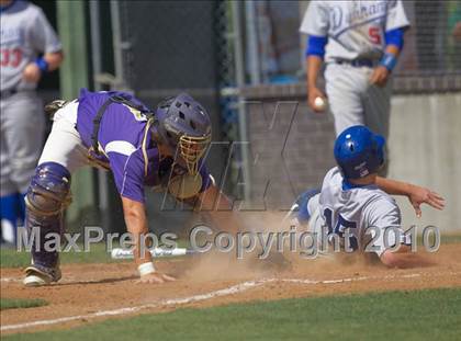 Thumbnail 2 in Willows vs. Durham (CIF NS D3 Final) photogallery.