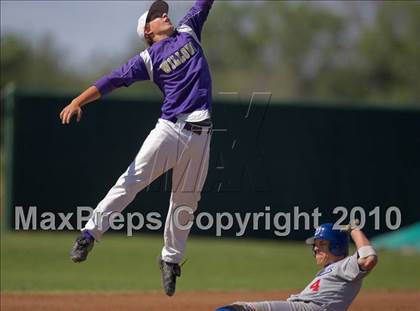 Thumbnail 2 in Willows vs. Durham (CIF NS D3 Final) photogallery.