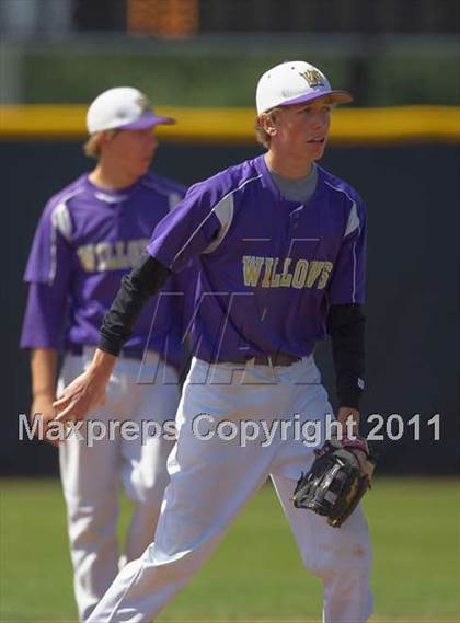 Thumbnail 3 in Willows vs. Durham (CIF NS D3 Final) photogallery.