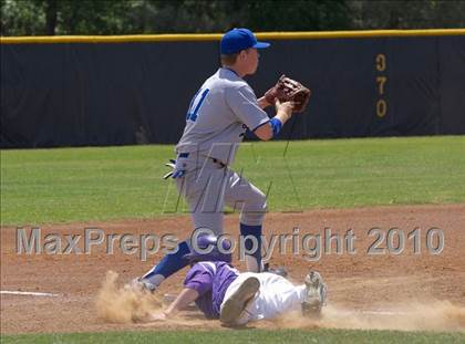 Thumbnail 3 in Willows vs. Durham (CIF NS D3 Final) photogallery.