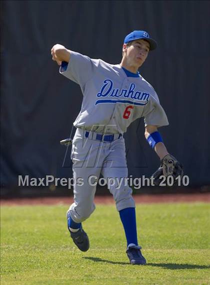 Thumbnail 2 in Willows vs. Durham (CIF NS D3 Final) photogallery.