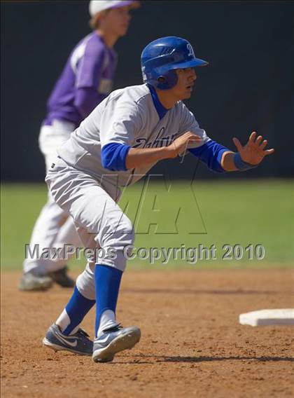 Thumbnail 1 in Willows vs. Durham (CIF NS D3 Final) photogallery.