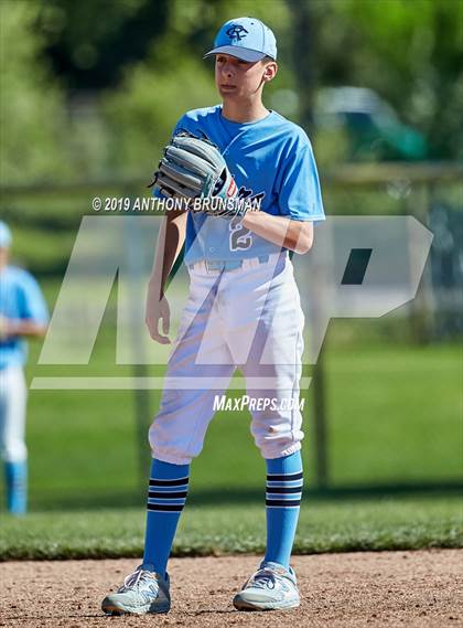 Thumbnail 2 in Colfax vs. River City (Cordova Easter Tournament) photogallery.