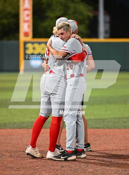 Thumbnail 1 in Cypress Woods vs. The Woodlands (UIL 6A Region 2 Final - Game 2) photogallery.