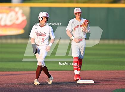 Thumbnail 3 in Cypress Woods vs. The Woodlands (UIL 6A Region 2 Final - Game 2) photogallery.