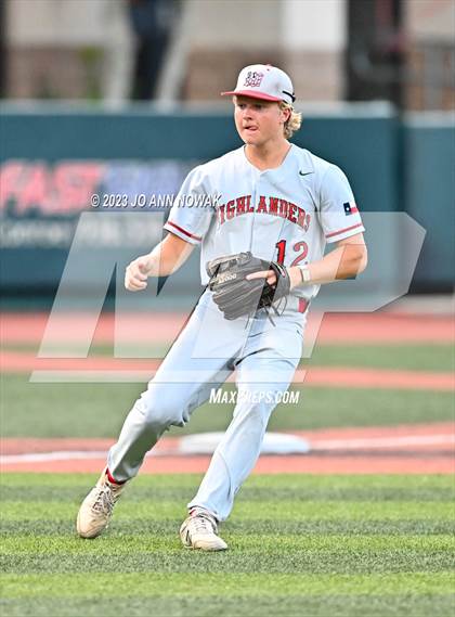 Thumbnail 1 in Cypress Woods vs. The Woodlands (UIL 6A Region 2 Final - Game 2) photogallery.