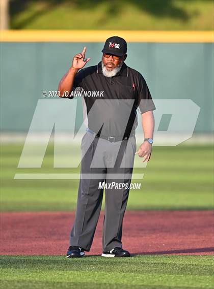 Thumbnail 2 in Cypress Woods vs. The Woodlands (UIL 6A Region 2 Final - Game 2) photogallery.