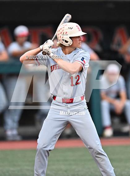 Thumbnail 1 in Cypress Woods vs. The Woodlands (UIL 6A Region 2 Final - Game 2) photogallery.