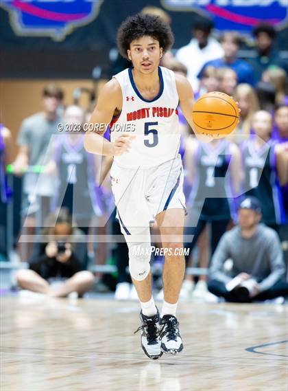 Thumbnail 3 in King's Ridge Christian vs Mount Pisgah (GHSA A Division I State Championship)  photogallery.