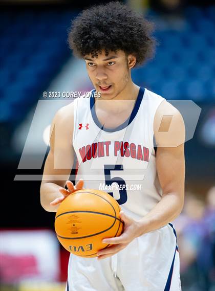 Thumbnail 3 in King's Ridge Christian vs Mount Pisgah (GHSA A Division I State Championship)  photogallery.
