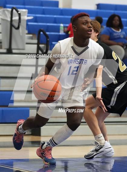 Thumbnail 1 in Navasota vs Giddings (Mike Dacus Classic) photogallery.