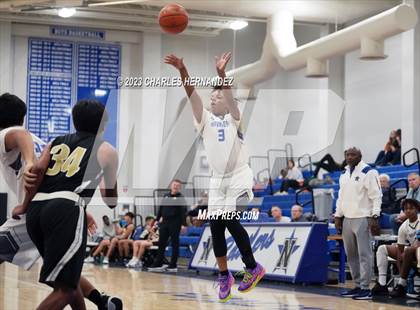 Thumbnail 1 in Navasota vs Giddings (Mike Dacus Classic) photogallery.
