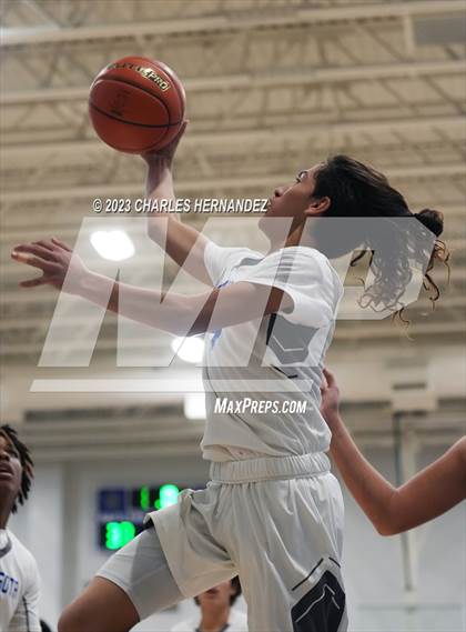 Thumbnail 3 in Navasota vs Giddings (Mike Dacus Classic) photogallery.