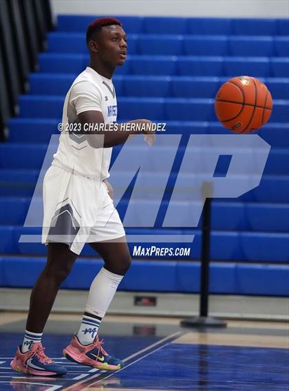 Thumbnail 1 in Navasota vs Giddings (Mike Dacus Classic) photogallery.