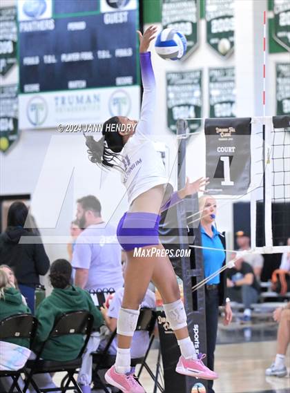 Thumbnail 3 in Millennium vs. Oaks Christian (Durango Fall Classic) photogallery.