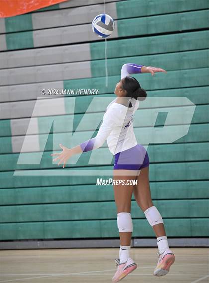 Thumbnail 3 in Millennium vs. Oaks Christian (Durango Fall Classic) photogallery.
