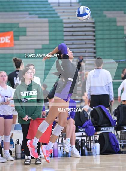 Thumbnail 1 in Millennium vs. Oaks Christian (Durango Fall Classic) photogallery.