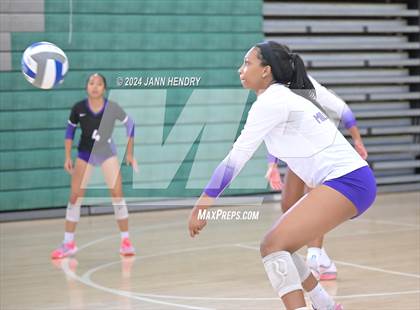 Thumbnail 3 in Millennium vs. Oaks Christian (Durango Fall Classic) photogallery.