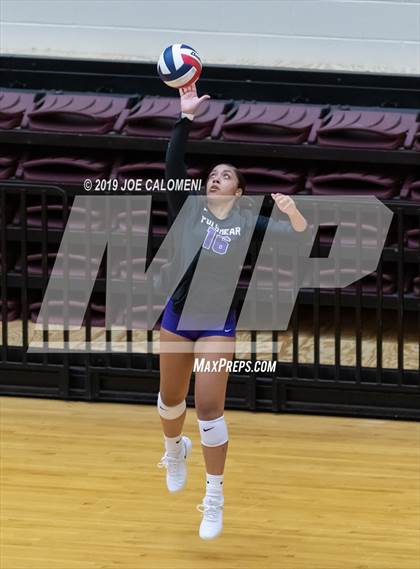 Thumbnail 2 in Fulshear vs Brandeis (NEISD Volleyball Tournament) photogallery.