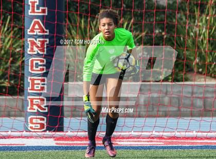 Thumbnail 3 in La Salle @ Flintridge Sacred Heart (La Salle Tournament) photogallery.