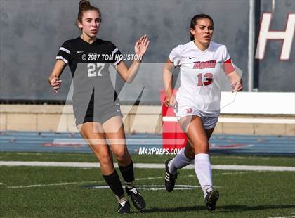 Thumbnail 3 in La Salle @ Flintridge Sacred Heart (La Salle Tournament) photogallery.