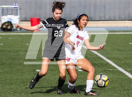 Thumbnail 2 in La Salle @ Flintridge Sacred Heart (La Salle Tournament) photogallery.