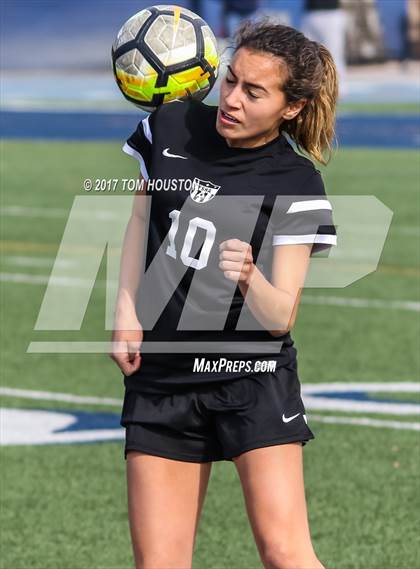 Thumbnail 3 in La Salle @ Flintridge Sacred Heart (La Salle Tournament) photogallery.