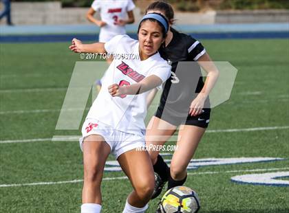 Thumbnail 2 in La Salle @ Flintridge Sacred Heart (La Salle Tournament) photogallery.