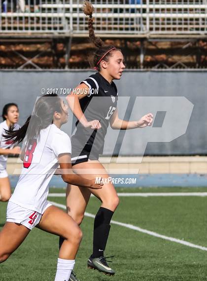 Thumbnail 1 in La Salle @ Flintridge Sacred Heart (La Salle Tournament) photogallery.