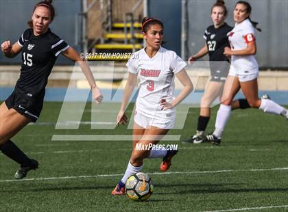 Thumbnail 3 in La Salle @ Flintridge Sacred Heart (La Salle Tournament) photogallery.