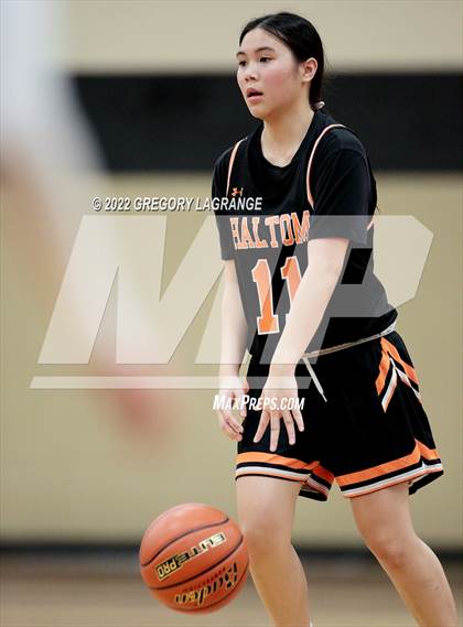 Thumbnail 3 in Haltom vs Keller Central photogallery.
