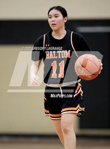 Thumbnail 2 in Haltom vs Keller Central photogallery.